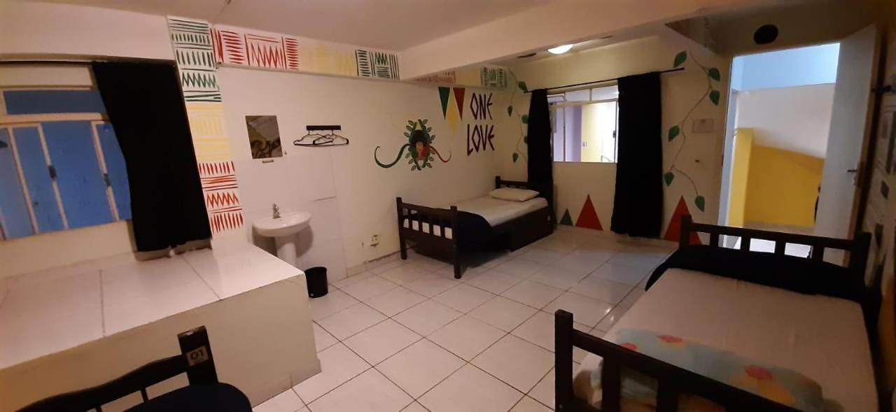 קוריטיבה Knock Knock Hostel מראה חיצוני תמונה
