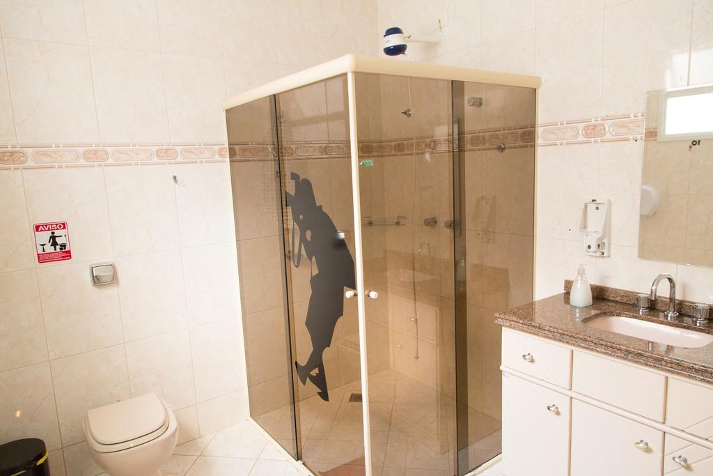 קוריטיבה Knock Knock Hostel חדר תמונה