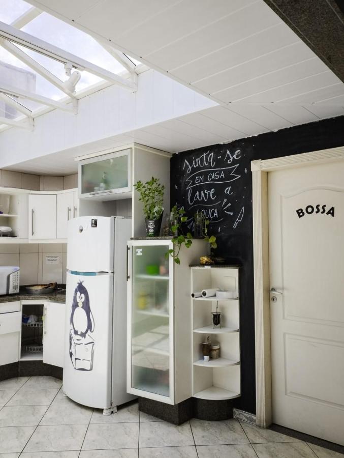קוריטיבה Knock Knock Hostel מראה חיצוני תמונה